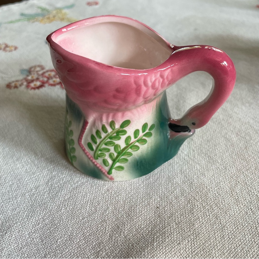 Vintage Sarsaparilla Deco Design 1982 Pink Flamingo Creamer. 3"Tall x 4" Wide - Picture 4 of 14